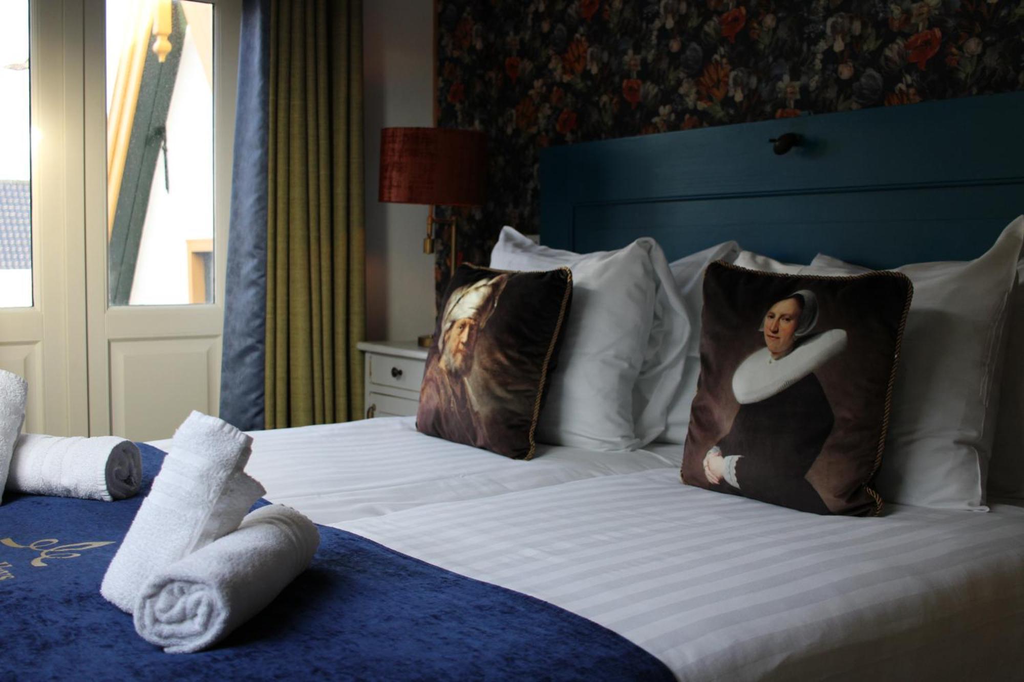 Hotel West Inn Хипполитюсхуф Экстерьер фото